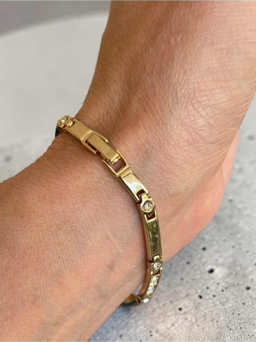 Vintage Gold Tone Channel Set Crystal Link Bracelet Fold Over Clasp 7